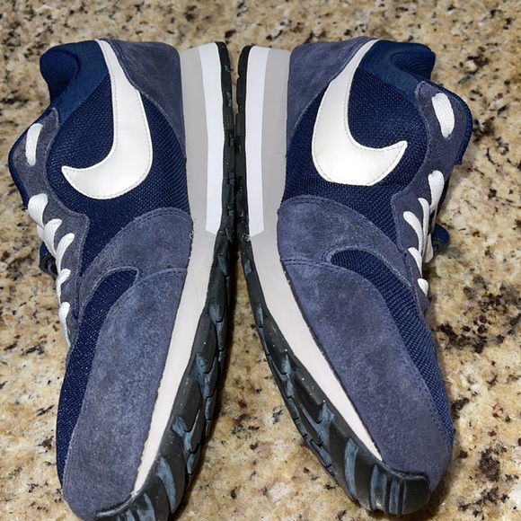 Nike MD Runner 2 - Picture 3 of 8